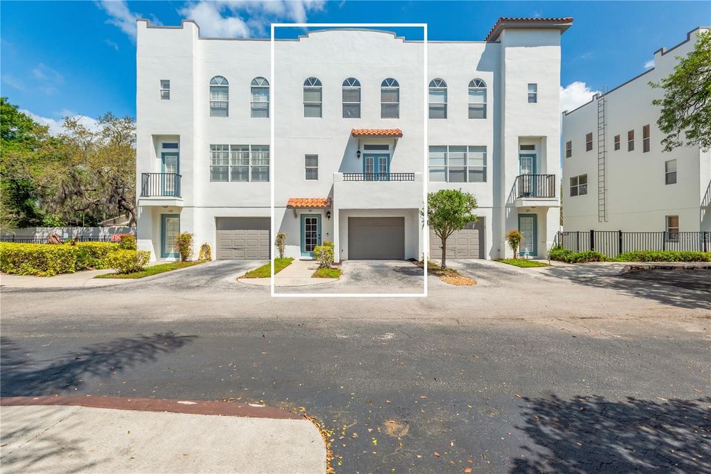 3117 TOSCANA CIRCLE, Tampa, FL 33611