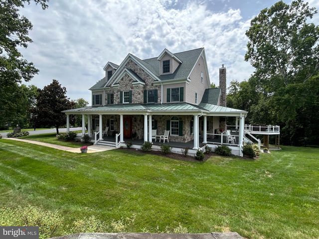38303 WINSOME TRAIL LN, Purcellville, VA 20132