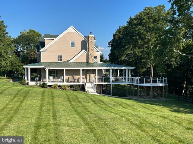 38303 WINSOME TRAIL LN, Purcellville, VA 20132