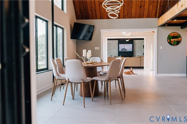 687 Clark Point Dr, White Stone, VA 22578