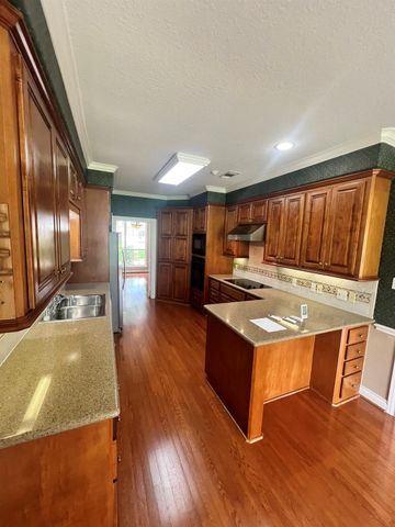 2902 Turtle Creek Drive Drive, Wharton, TX 77488