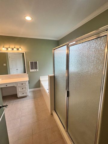 2902 Turtle Creek Drive Drive, Wharton, TX 77488