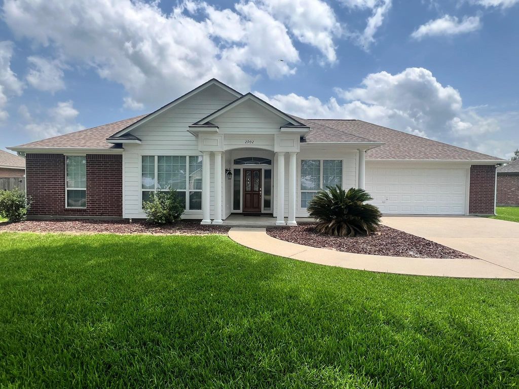 2902 Turtle Creek Drive Drive, Wharton, TX 77488