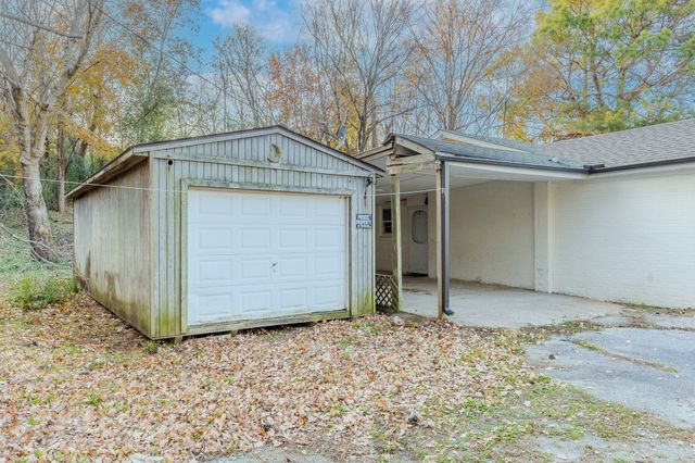 2911 N Central Ave, Humboldt, TN 38343