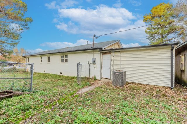 2911 N Central Ave, Humboldt, TN 38343