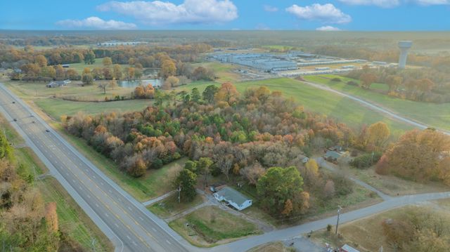 2911 N Central Ave, Humboldt, TN 38343