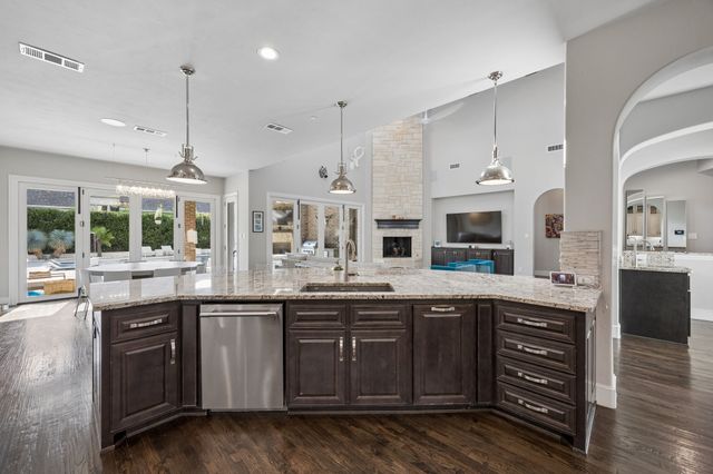 1008 Lexington Terrace, Southlake, TX 76092