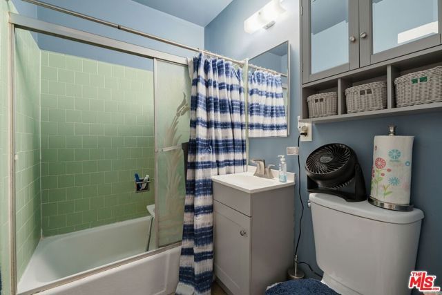 1642 S Orange Drive, Los Angeles, CA 90019
