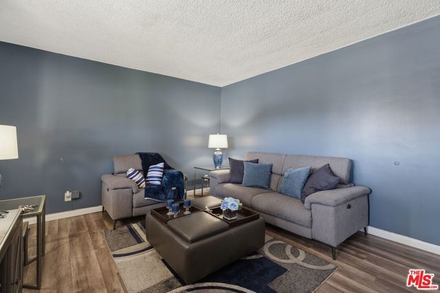 1642 S Orange Drive, Los Angeles, CA 90019