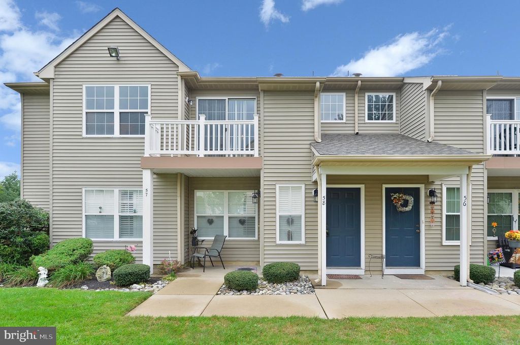 58 CRESTMONT DR, Mantua, NJ 08051