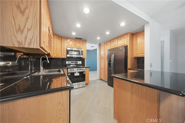 31242 Comotilo Court, Temecula, CA 92592
