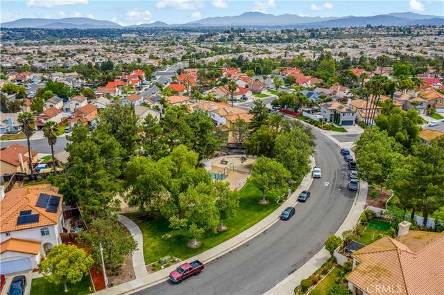 31242 Comotilo Court, Temecula, CA 92592