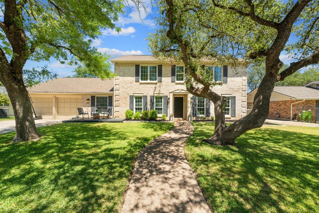 4300 Lostridge DR, Austin, TX 78731