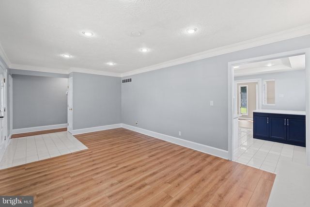 716 HAMLEN RD, Glen Burnie, MD 21061