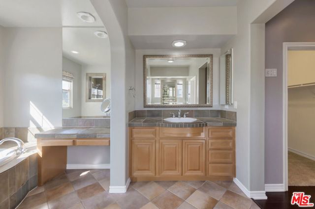 25417 Magnolia Lane, Stevenson Ranch, CA 91381