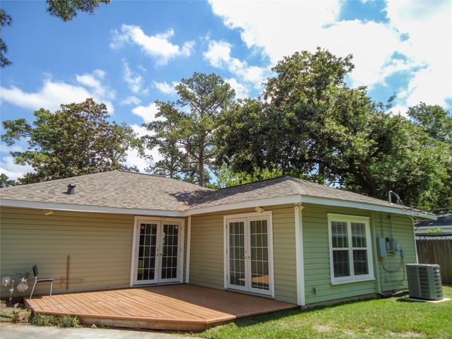 1027 Althea Drive, Houston, TX 77018