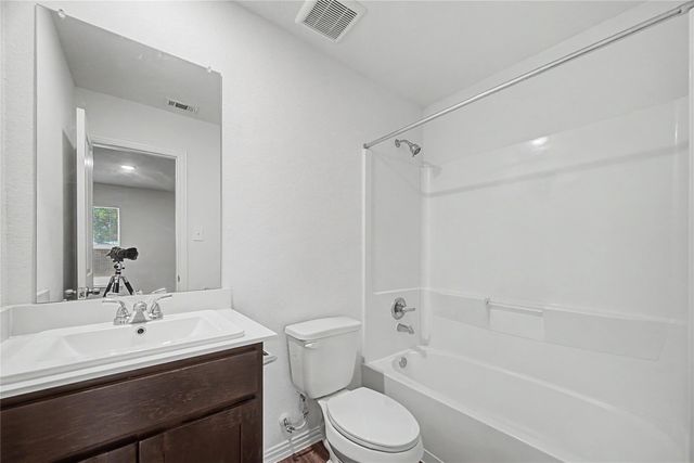 5409 Nielan Street B, Houston, TX 77028