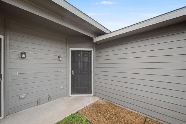 5409 Nielan Street B, Houston, TX 77028