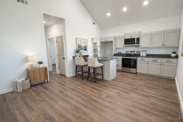 750 Creek Lane, Mannford, OK 74044