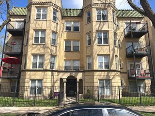 2254 W Arthur Avenue 1051A, Chicago, IL 60645