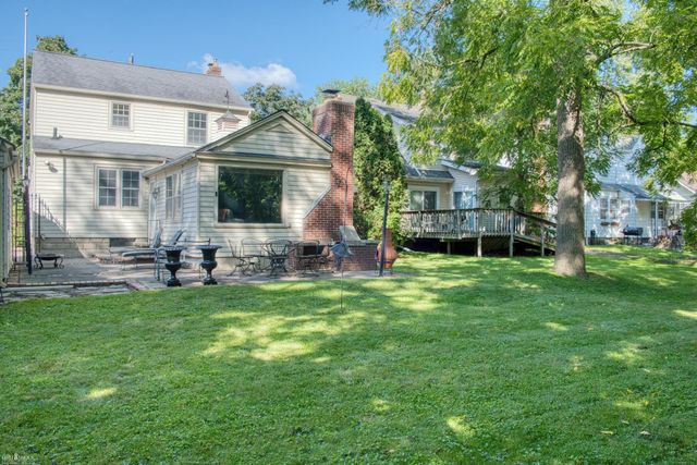 1010 N Washington Street, Owosso, MI 48867