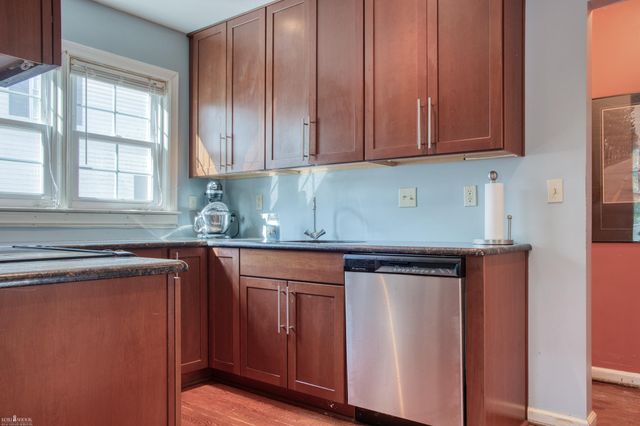 1010 N Washington Street, Owosso, MI 48867