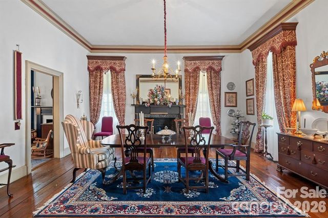 104 Leslie Loop, Mooresville, NC 28115