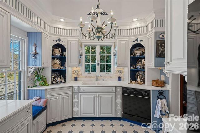 104 Leslie Loop, Mooresville, NC 28115