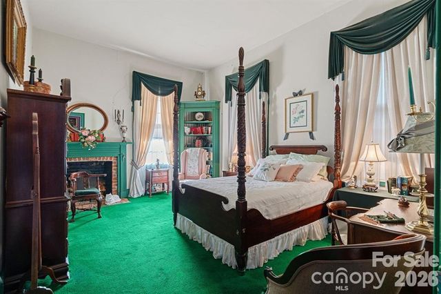 104 Leslie Loop, Mooresville, NC 28115