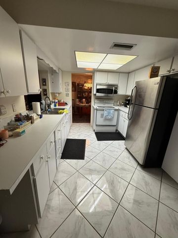 4958 NW 48th Avenue, Tamarac, FL 33319