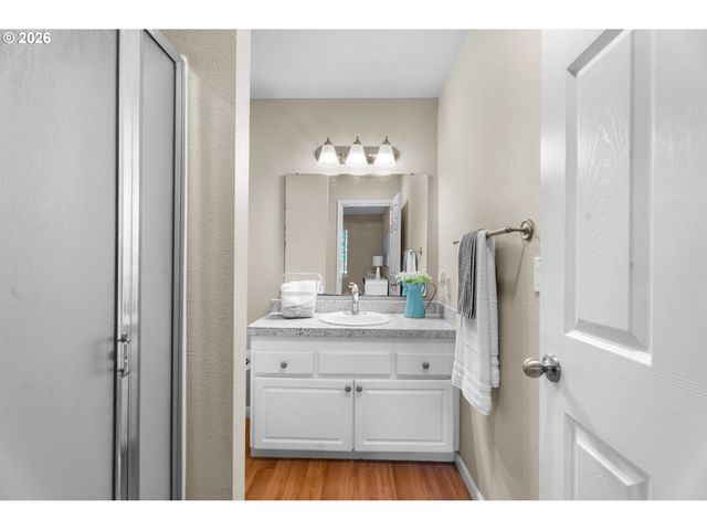 10178 Se TALBERT St, Clackamas, OR 97015