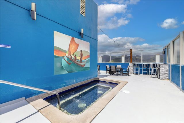 2427 Kuhio Avenue 1006 - FA, Honolulu, HI 96815