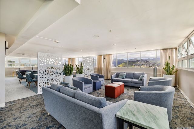 2427 Kuhio Avenue 1006 - FA, Honolulu, HI 96815