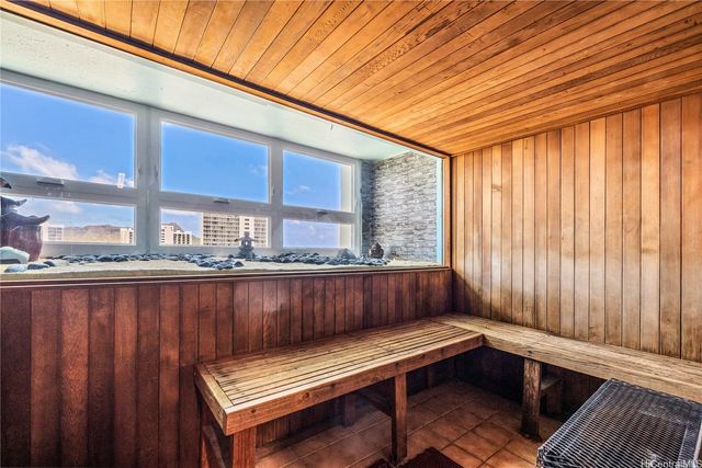2427 Kuhio Avenue 1006 - FA, Honolulu, HI 96815
