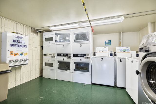 2427 Kuhio Avenue 1006 - FA, Honolulu, HI 96815