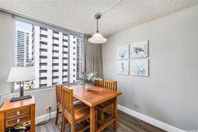 2427 Kuhio Avenue 1006 - FA, Honolulu, HI 96815