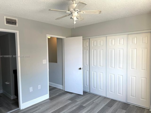 3872 NW 90th Ave 3872, Sunrise, FL 33351