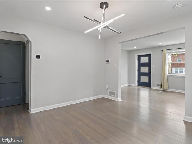 610 GALVESTON PL SE, Washington, DC 20032