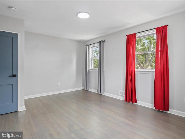 610 GALVESTON PL SE, Washington, DC 20032