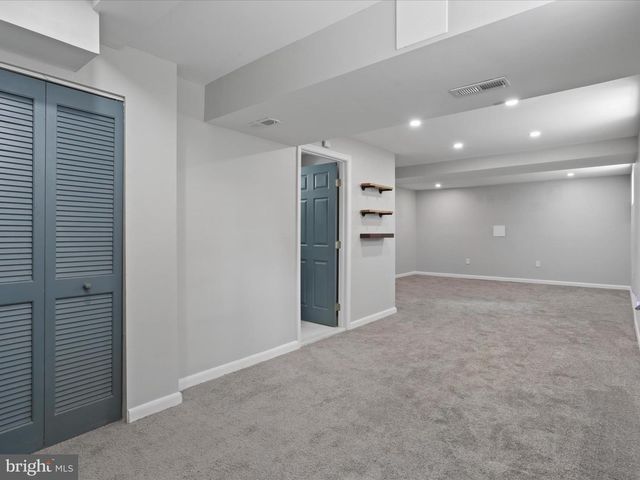 610 GALVESTON PL SE, Washington, DC 20032