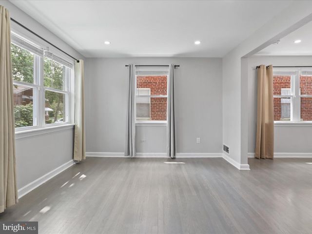 610 GALVESTON PL SE, Washington, DC 20032