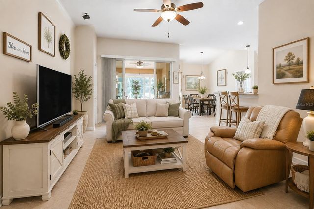 7113 CROMWELL PARK LANE, Apollo Beach, FL 33572