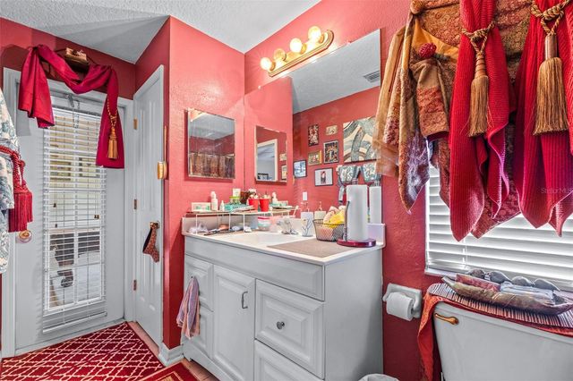 7113 CROMWELL PARK LANE, Apollo Beach, FL 33572