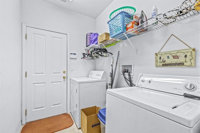 7113 CROMWELL PARK LANE, Apollo Beach, FL 33572