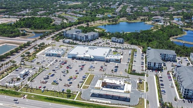 7113 CROMWELL PARK LANE, Apollo Beach, FL 33572
