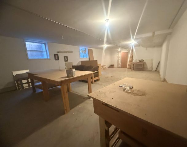 2132 85 Street CE, Brooklyn, NY 11214
