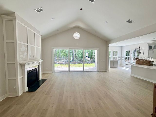 1084 White Water Dr, Hardeeville, SC 29927