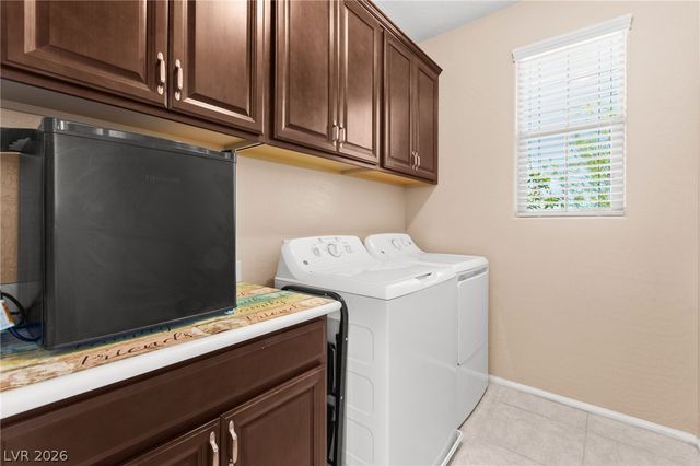 6245 Hambledon Hill Road, Las Vegas, NV 89113