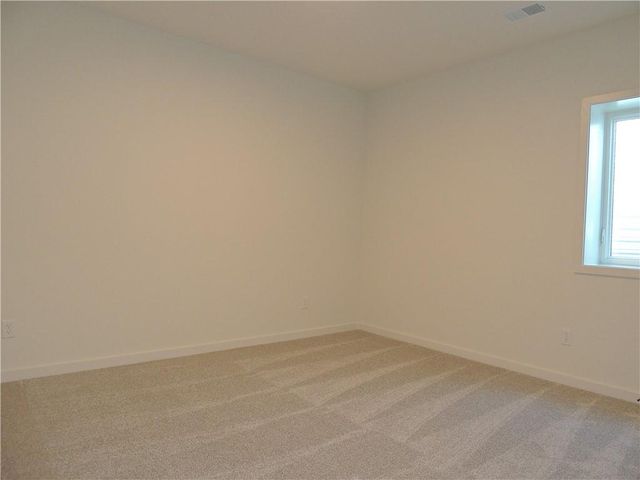 4484 Tee Box Drive, Basehor, KS 66007