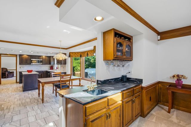 145 Valley Run Drive, Powell, OH 43065